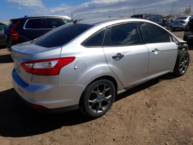 Photo 3 from auction – 2012 FORD FOCUS S with VIN 1FAHP3E24CL195295