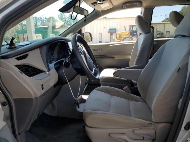 Photo 7 from auction – 2019 TOYOTA SIENNA with VIN 5TDZZ3DC0KS977903