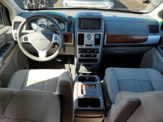 Photo 8 from auction – 2008 CHRYSLER TOWN AND C with VIN 2A8HR54P58R774414