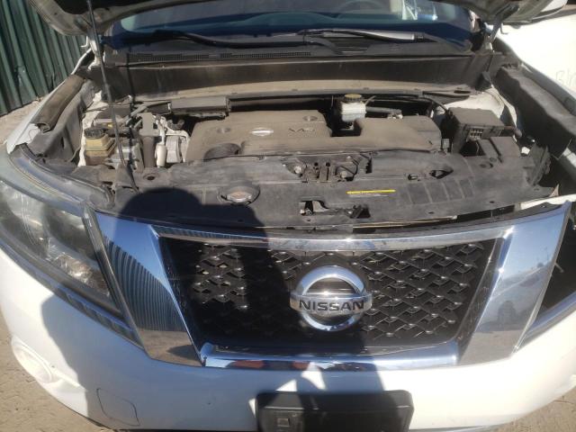 Photo 12 from auction – 2016 NISSAN PATHFINDER with VIN 5N1AR2MN3GC640669
