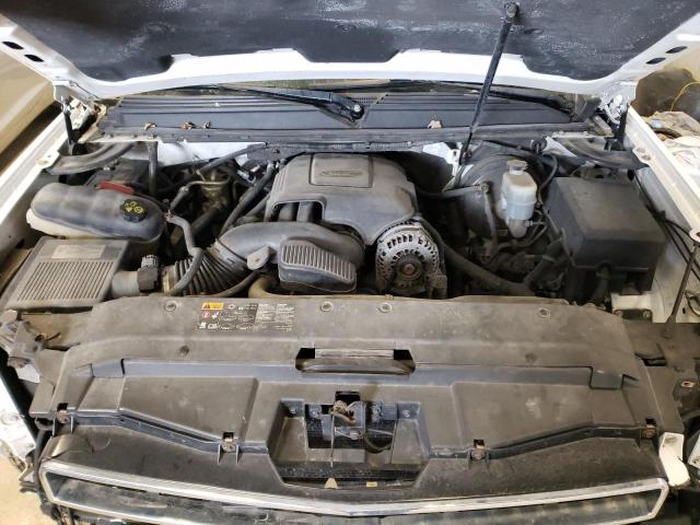 Photo 12 from auction – 2011 CHEVROLET TAHOE with VIN 1GNSKCE0XBR252227