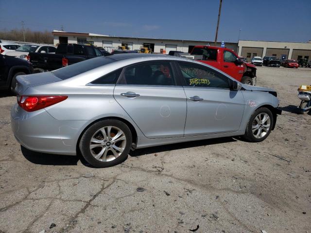 Foto 3 de la subasta – 2012 HYUNDAI SONATA SE con VIN 5NPEC4AC1CH427840