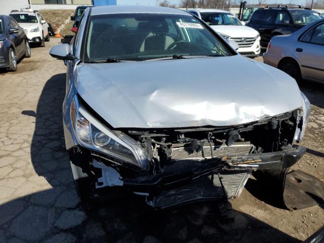 Photo 5 from auction – 2017 HYUNDAI SONATA SE with VIN 5NPE24AF6HH462152