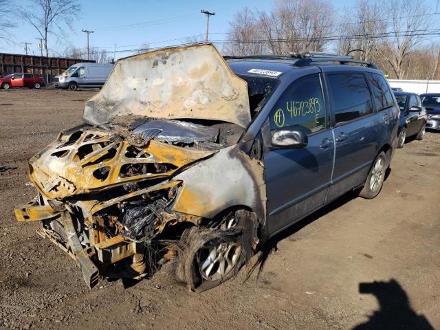 TOYOTA SIENNA LE 2005 with VIN 5TDBA23C95S042629 - Photo from auction