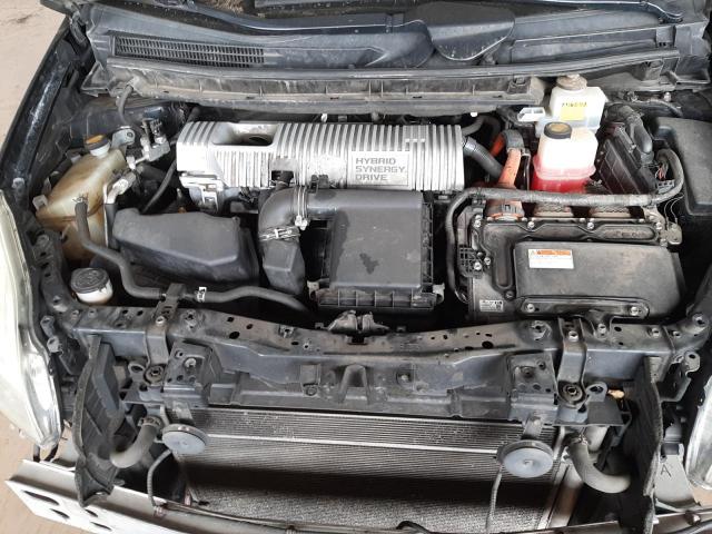 Photo 11 from auction – 2013 TOYOTA PRIUS with VIN JTDKN3DU6D1689048