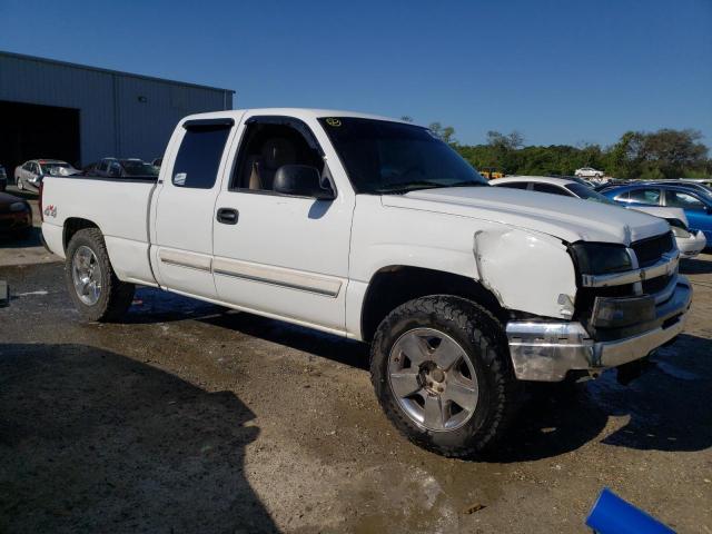 Photo 4 from auction – 2005 CHEVROLET SILVERADO with VIN 1GCEK19V25Z224622