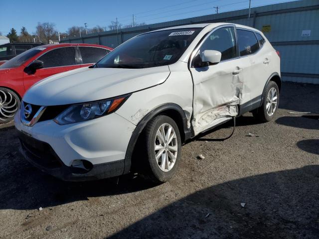 NISSAN ROGUE 2017 with VIN JN1BJ1CR4HW123317 - Photo from auction