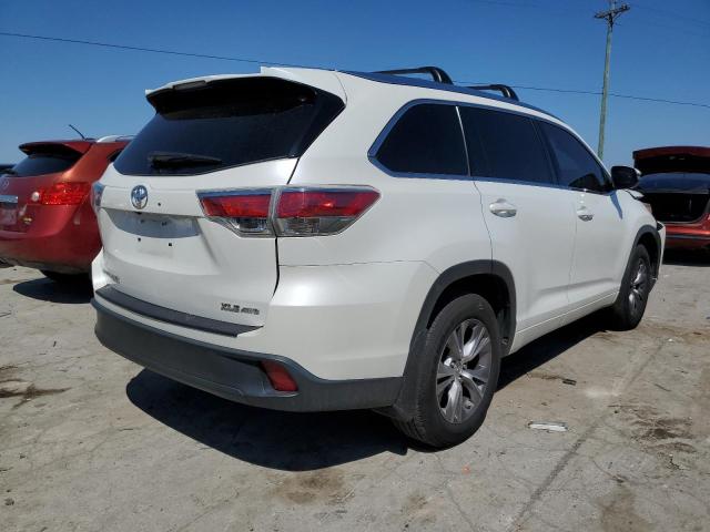Photo 3 from auction – 2015 TOYOTA HIGHLANDER with VIN 5TDJKRFH7FS177988