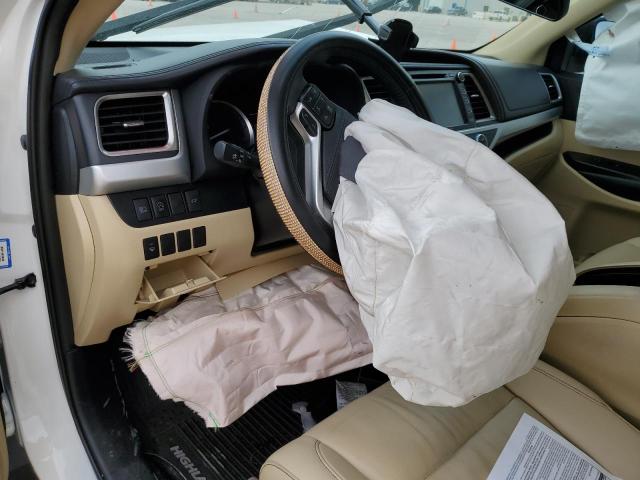Photo 8 from auction – 2019 TOYOTA HIGHLANDER with VIN 5TDKZRFH7KS318150