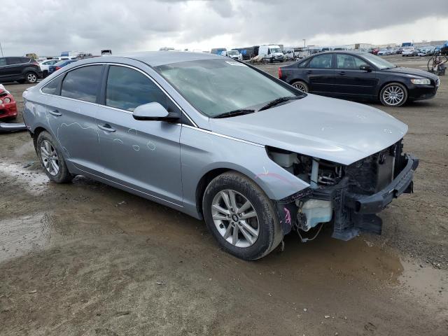 Photo 4 from auction – 2015 HYUNDAI SONATA SE with VIN 5NPE24AF9FH008989