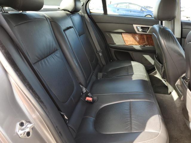 Photo 10 from auction – 2009 JAGUAR XF with VIN SAJWA06B59HR38530