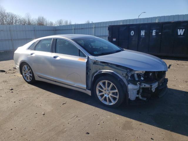 Photo 4 from auction – 2016 LINCOLN MKZ with VIN 3LN6L2J92GR614595