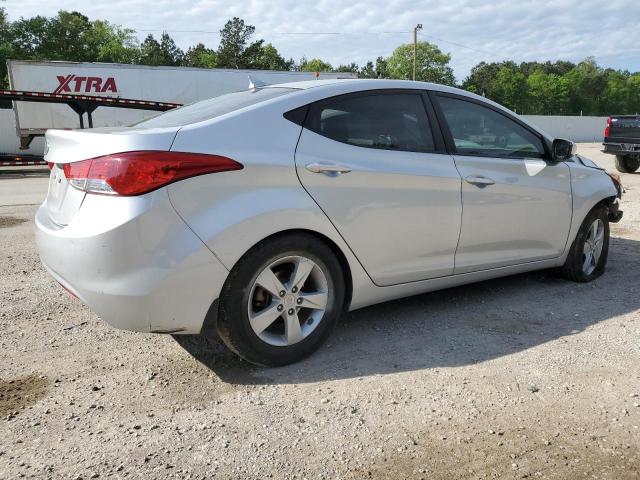 Photo 3 from auction – 2013 HYUNDAI ELANTRA GL with VIN KMHDH4AE2DU854543