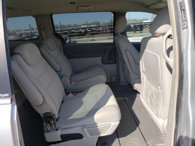 Photo 11 from auction – 2009 CHRYSLER TOWN & COU with VIN 2A8HR44EX9R521244