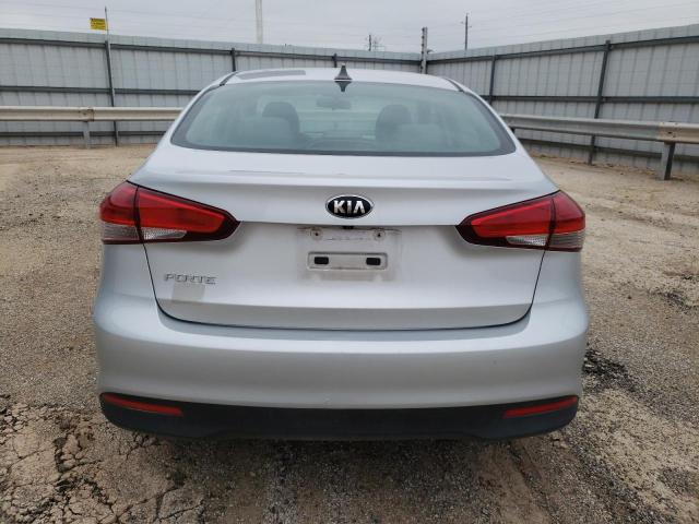 Photo 6 from auction – 2017 KIA FORTE LX with VIN 3KPFL4A7XHE075022