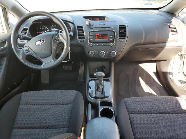 Photo 8 from auction – 2017 KIA FORTE LX with VIN 3KPFK4A76HE110111