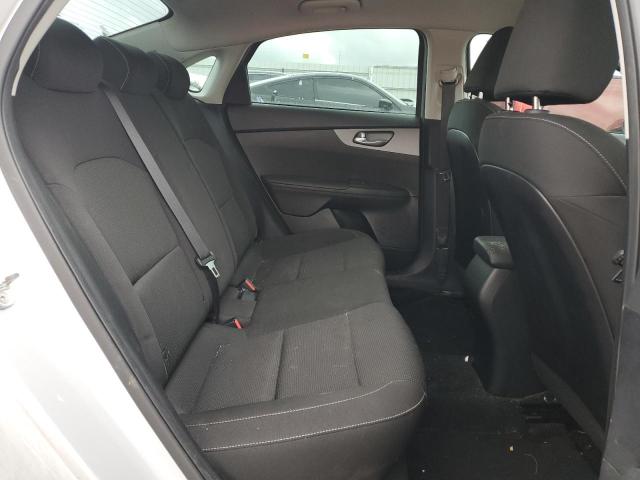 Photo 10 from auction – 2019 KIA FORTE FE with VIN 3KPF24AD9KE112450