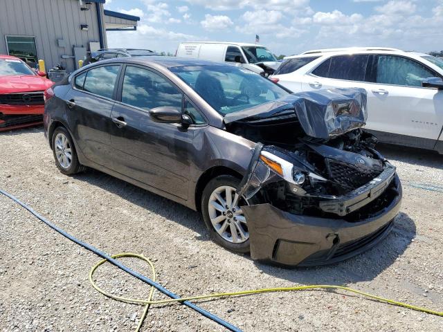 Photo 4 from auction – 2017 KIA FORTE LX with VIN 3KPFL4A71HE147967