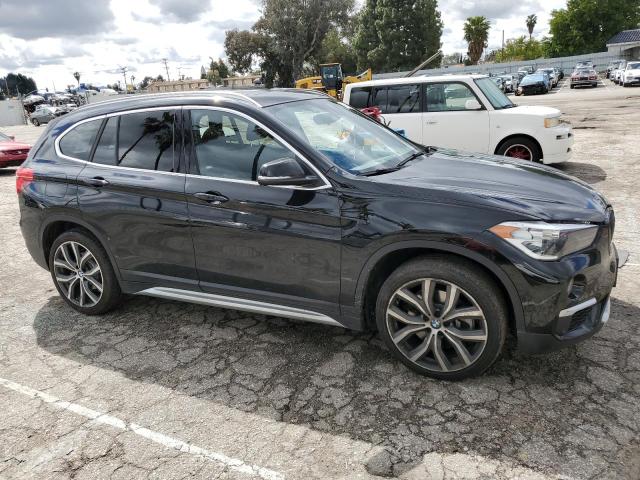 Photo 4 from auction – 2017 BMW X1 XDRIVE2 with VIN WBXHT3C35H5F81453
