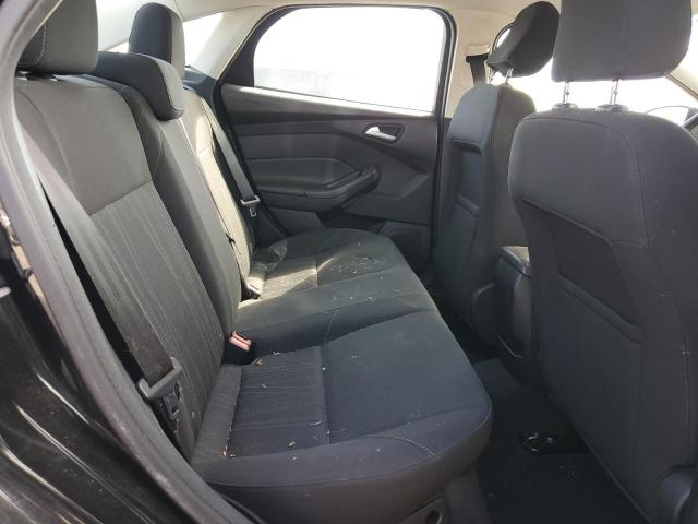 Photo 10 from auction – 2015 FORD FOCUS SE with VIN 1FADP3F27FL218702