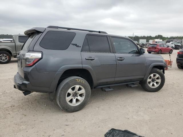 Photo 3 from auction – 2018 TOYOTA 4RUNNER SR with VIN JTEBU5JR1J5565204