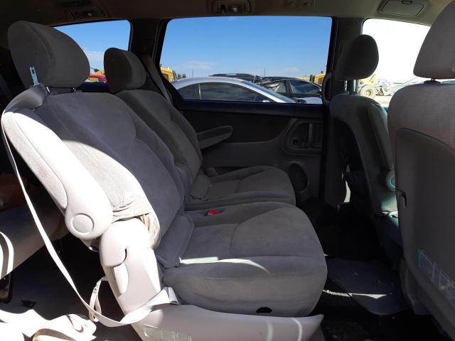 Photo 11 from auction – 2004 TOYOTA SIENNA CE with VIN 5TDZA23C64S103822