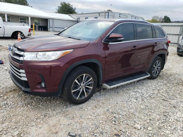 TOYOTA HIGHLANDER 2017 with VIN 5TDJZRFHXHS405562 - Photo from auction