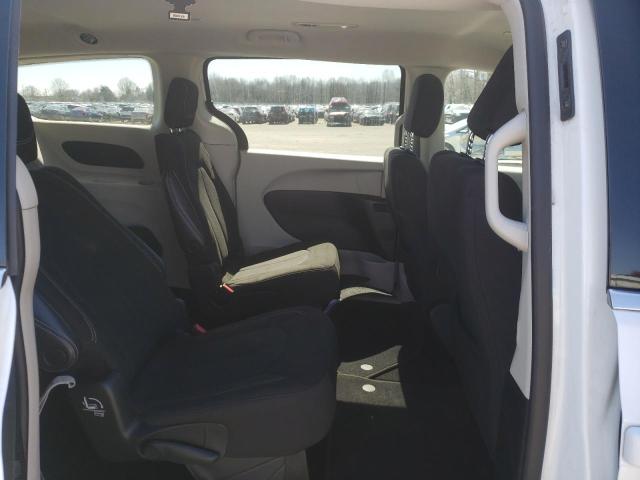 Photo 11 from auction – 2022 CHRYSLER VOYAGER LX with VIN 2C4RC1CG2NR104886