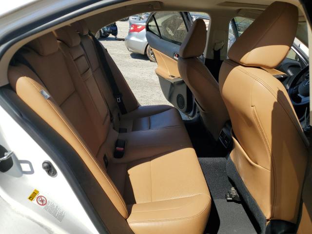 Photo 10 from auction – 2016 LEXUS IS 300 with VIN JTHCM1D29G5005177