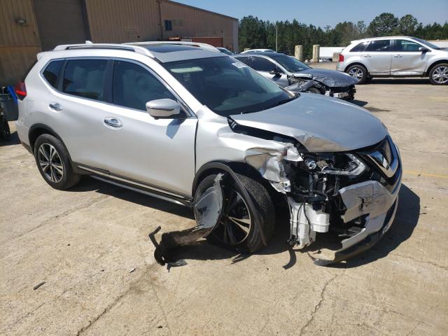 Photo 4 from auction – 2017 NISSAN ROGUE S with VIN 5N1AT2MT2HC817875