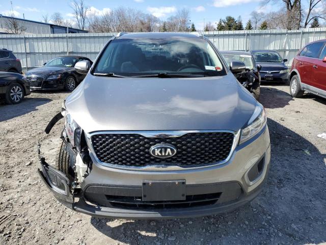 Photo 5 from auction – 2016 KIA SORENTO LX with VIN 5XYPG4A35GG118091