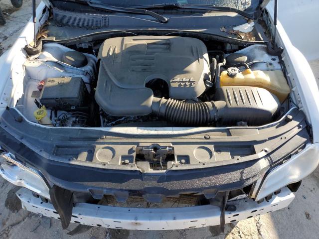 Photo 11 from auction – 2016 CHRYSLER 300 LIMITE with VIN 2C3CCAAG9GH161138