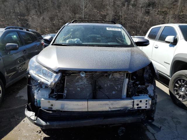 Photo 5 from auction – 2019 TOYOTA HIGHLANDER with VIN 5TDJZRFH4KS623164