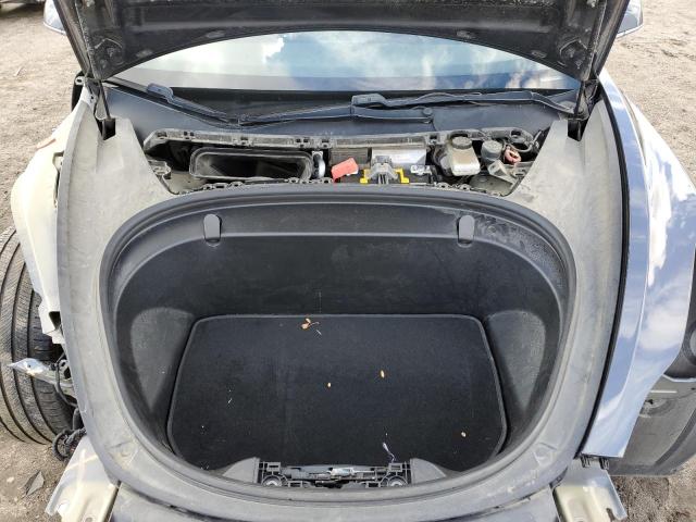 Photo 11 from auction – 2018 TESLA MODEL 3 with VIN 5YJ3E1EA1JF043089