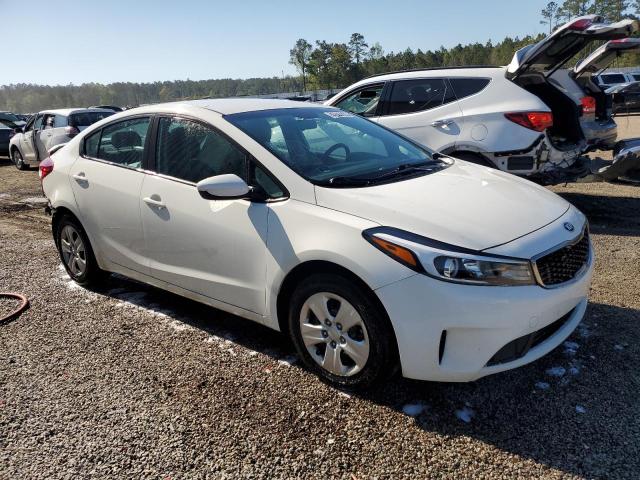 Photo 4 from auction – 2017 KIA FORTE LX with VIN 3KPFK4A76HE110111