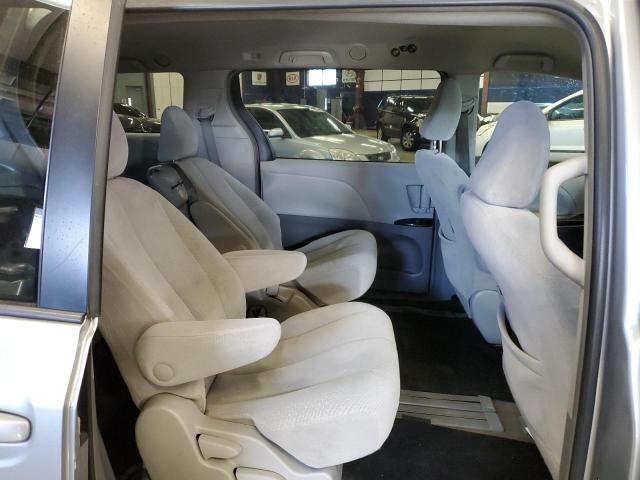 Photo 11 from auction – 2012 TOYOTA SIENNA BAS with VIN 5TDKA3DC2CS015662
