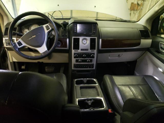 Photo 8 from auction – 2010 CHRYSLER TOWN & COU with VIN 2A4RR8D10AR480511