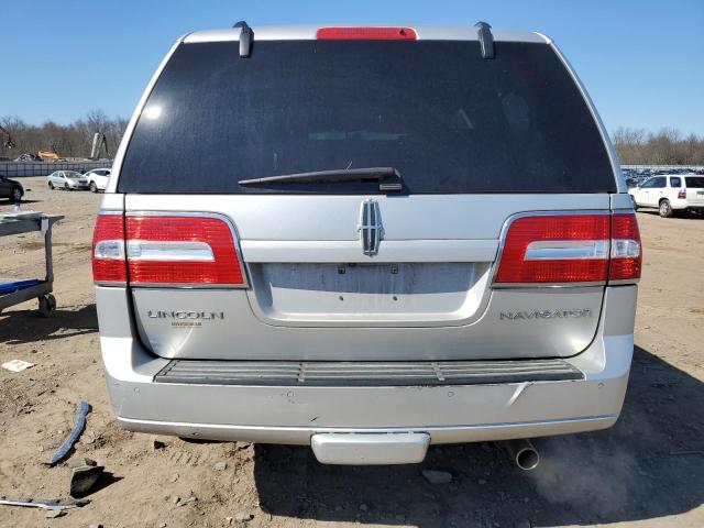 Photo 6 from auction – 2011 LINCOLN NAVIGATOR with VIN 5LMJJ2J51BEJ03935