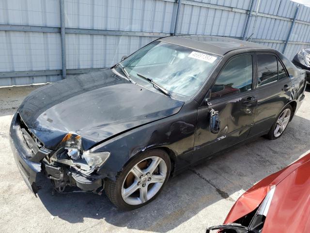 LEXUS IS 300 2002 with VIN JTHBD192820041940 - Photo from auction