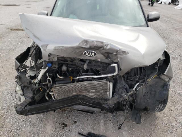 Photo 11 from auction – 2015 KIA SOUL with VIN KNDJN2A24F7213437