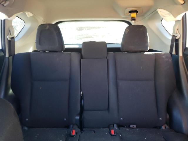 Photo 10 from auction – 2016 TOYOTA RAV4 LE with VIN JTMBFREVXGJ072876