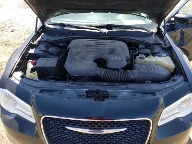 Photo 11 from auction – 2017 CHRYSLER 300 LIMITE with VIN 2C3CCAAG7HH538678