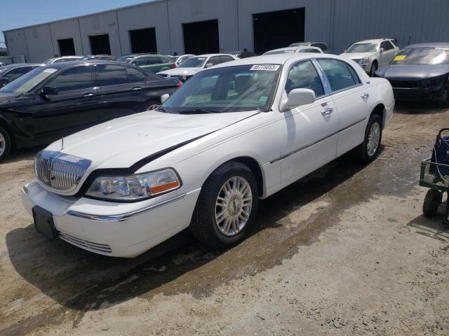 LINCOLN TOWN CAR S 2011 with VIN 2LNBL8CV9BX761390 - Photo from auction