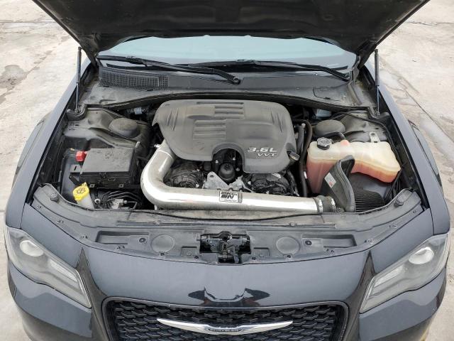 Photo 11 from auction – 2018 CHRYSLER 300 S with VIN 2C3CCAGG3JH160713