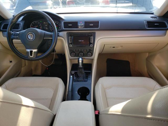 Photo 8 from auction – 2015 VOLKSWAGEN PASSAT S with VIN 1VWAS7A34FC104981