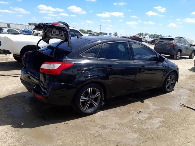 Zdjęcie 3 z aukcji – 2014 FORD FOCUS SE z VIN 1FADP3F24EL153175