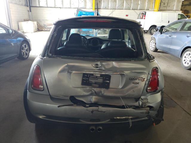 Photo 6 from auction – 2006 MINI COOPER S with VIN WMWRE33556TL17889