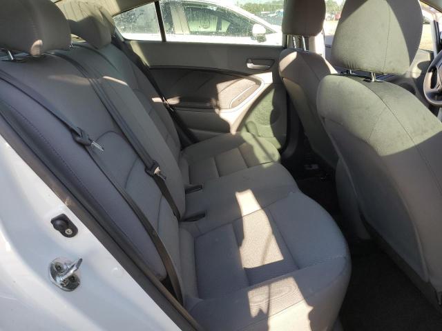 Photo 10 from auction – 2017 KIA FORTE LX with VIN 3KPFK4A70HE040752