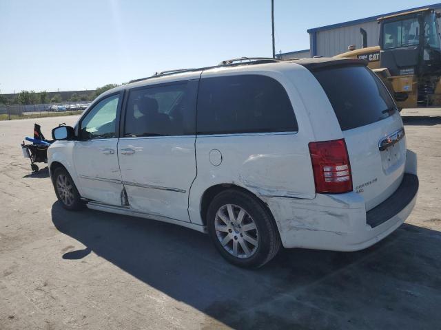 Photo 2 from auction – 2010 CHRYSLER TOWN & COU with VIN 2A4RR8DX2AR448468