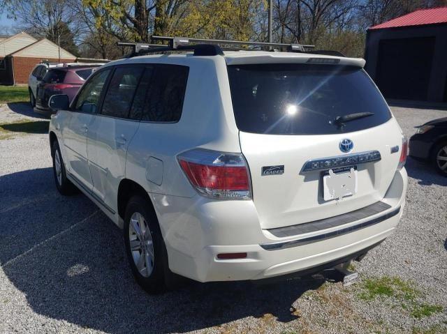 Photo 3 from auction – 2011 TOYOTA HIGHLANDER with VIN JTEBC3EH3B2001291